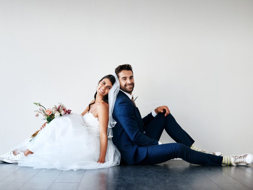 La boda sigue siendo importante, pero cada vez más jóvenes la posponen mientras priorizan estudios, trabajo y estabilidad económica.