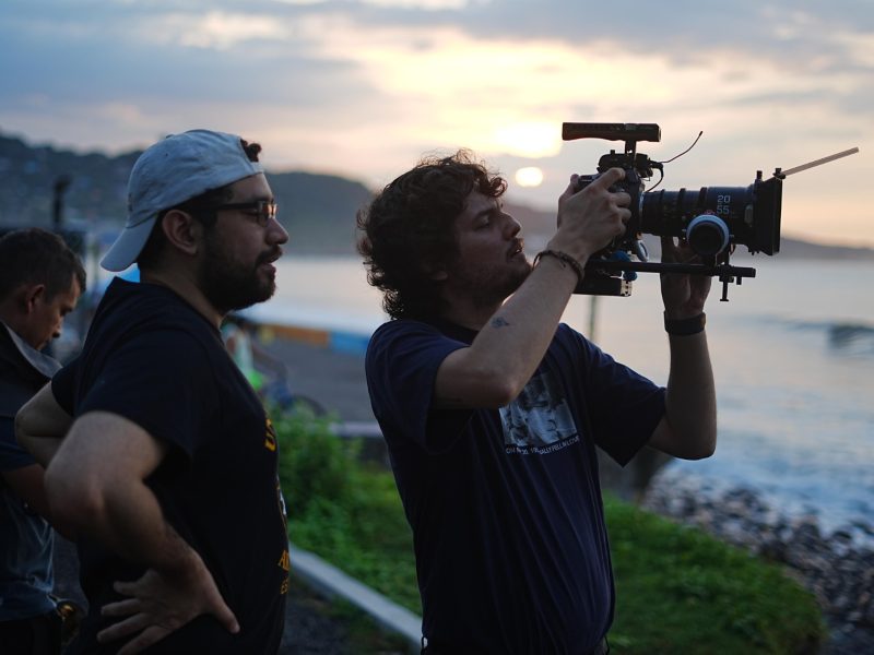 Arturo López Rodas escribió, dirigió y produjo la película salvadoreña Vértices. Fotografía/ Cortesía