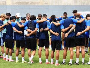 La Selecta llega motivada al duelo ante Guatemala tras vencer a Martinica y buscará mantenerse entre los líderes del Grupo B.
