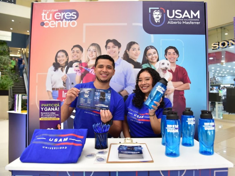 La USAM presentó en su estand su oferta académica y las distintas áreas de formación disponibles para futuros estudiantes. 