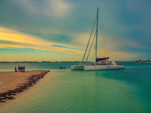 Cuba exige varios documentos para el ingreso de turistas.