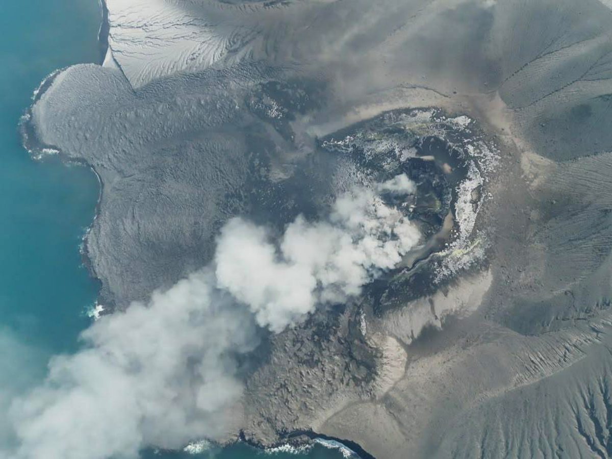 volcán Anak Krakatoa