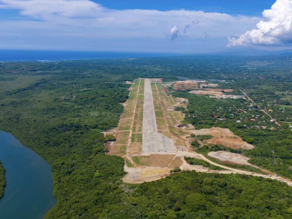 La primera fase del Aeropuerto del Pacífico contempla una inversión de $386.4 millones y una pista de aterrizaje de 2,400 metros de longitud. Foto: cortesía CEPA.