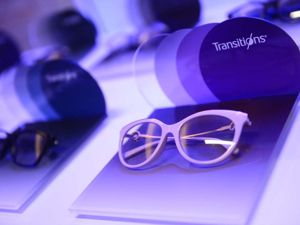 Durante el evento se presentó el nuevo portafolio de lentes y soluciones que AKIS Optical ofrecerá al mercado salvadoreño.