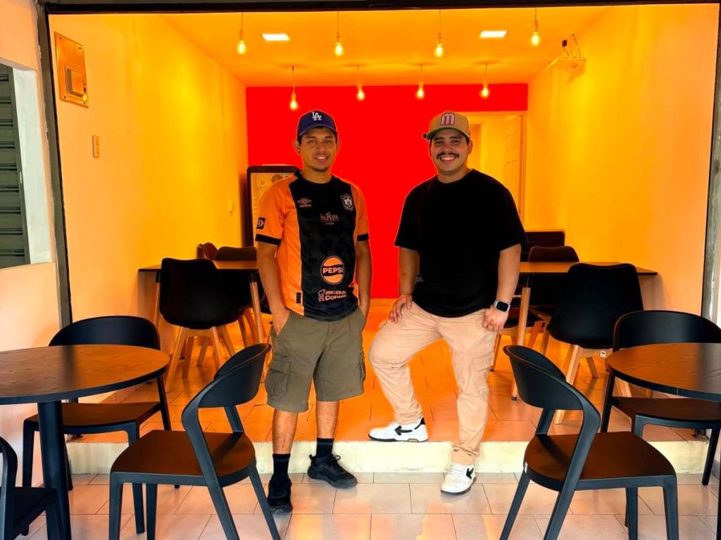 En apenas ocho meses, Santo Pecado Burgers logró expandirse a dos sucursales, según una publicación compartida en redes sociales.