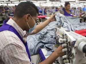 Jóvenes concentran el 62% de accidentes laborales y San Salvador lidera en los reportes