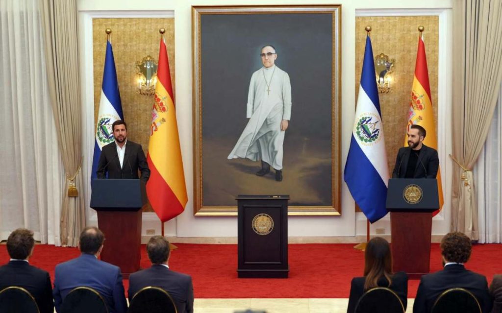 3. El empresario español Enrique Riquelme se ha convertido en una figura de interés en El Salvador tras anunciar proyectos valorados en $2,900 millones.