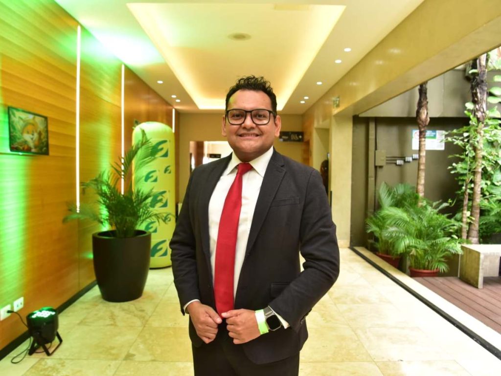 Óscar Ruano, gerente de Negocios del SISTEMA FEDECRÉDITO,