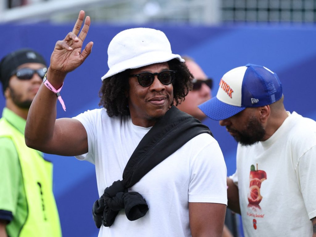 La NFL anunció que Jay-Z protagonizará el espectáculo de medio tiempo del Super Bowl LXI, programado para el 14 de febrero de 2027 en el SoFi Stadium de Los Ángeles.