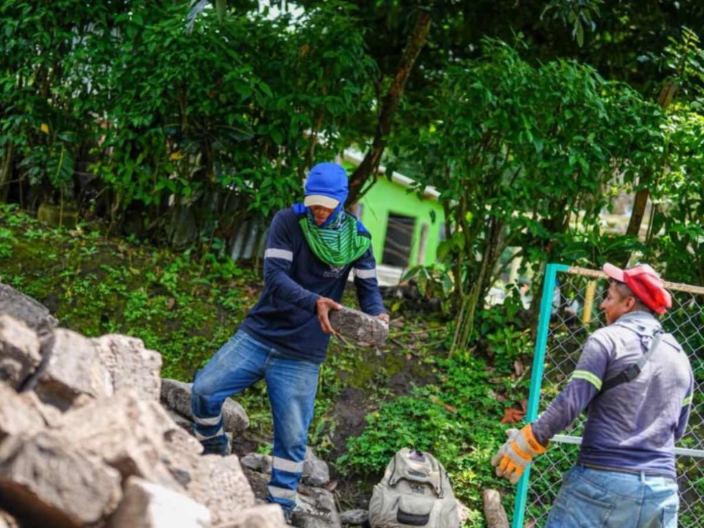 La Libertad Sur contempla proyectos de pavimentación y mejoras comunitarias en Santa Tecla y Comasag (1)