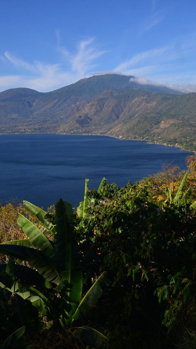 Lago de coatepeque 01