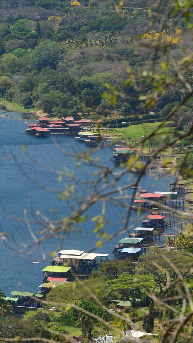Lago de coatepeque 03