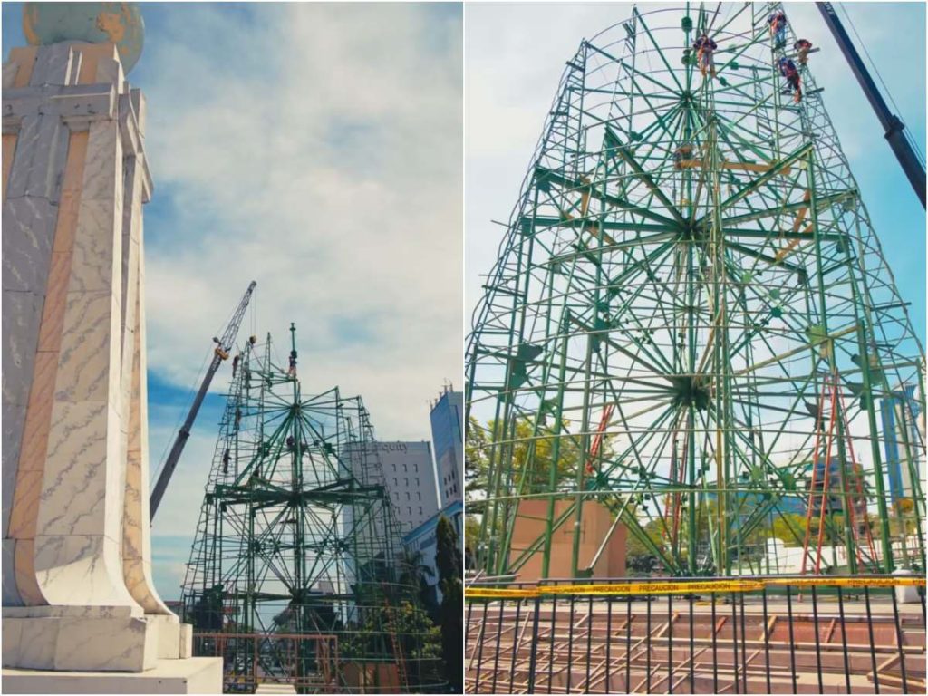 El árbol de Navidad de la Plaza Salvador del Mundo ya supera la mitad de su montaje, según un video difundido por la alcaldía.