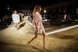 Balenciaga. Desfile Paris