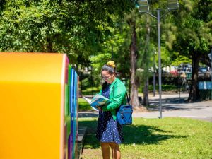 biblioteca-aire-libre-parque-cuscatlan-horarios04