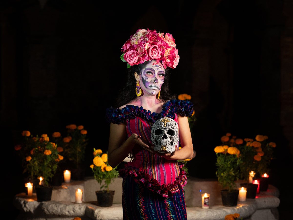 La Embajada de México en El Salvador anunció una variada programación de actividades para celebrar el Día de Muertos 2026.