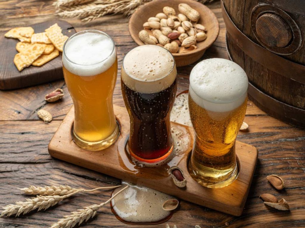 Catar una cerveza permite descubrir sus aromas, sabores, colores y texturas para disfrutar mejor cada sorbo.