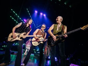 def-leppard-agenda-apertura-puertas-el-salvador