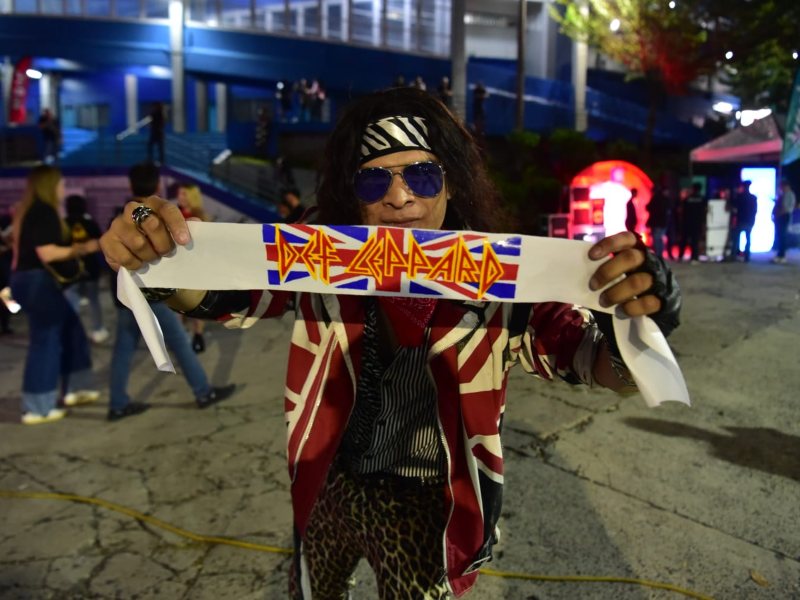 Las vinchas son de los accesorios más usados por los fans