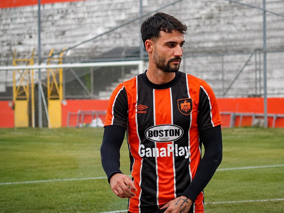 diego gregori diaz futbol el salvador dia hispanidad