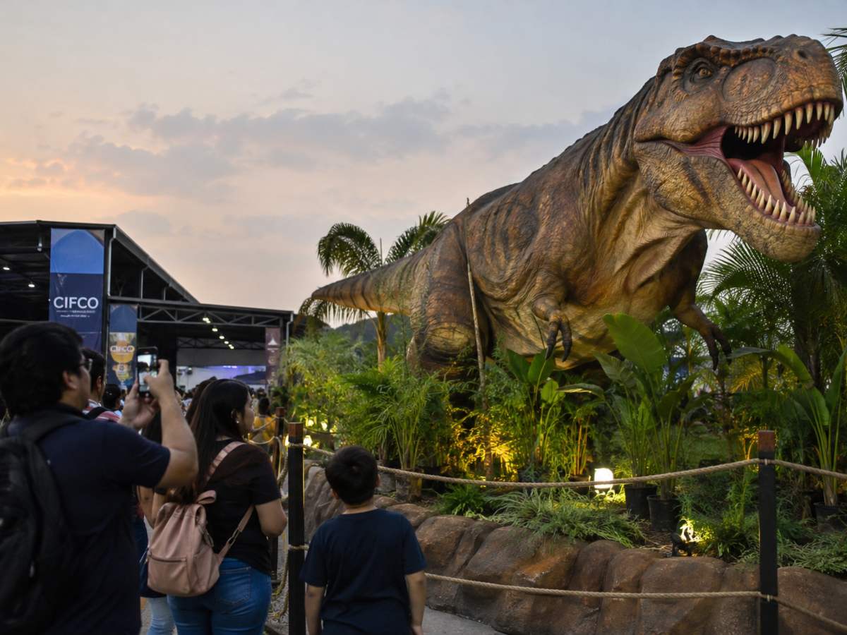 dinosaurios-san-salvador-cifco-jurasico01