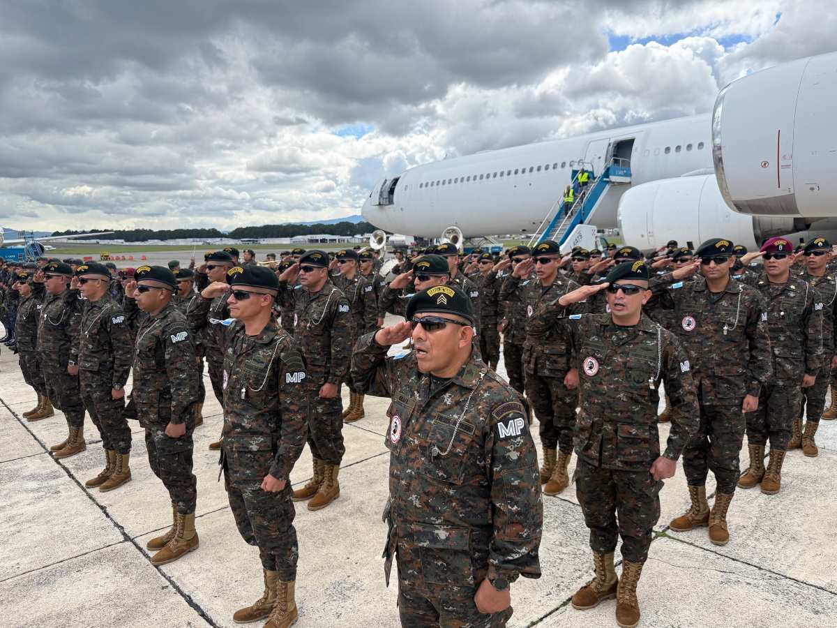Guatemala enviará militares a misión de seguridad en Haití