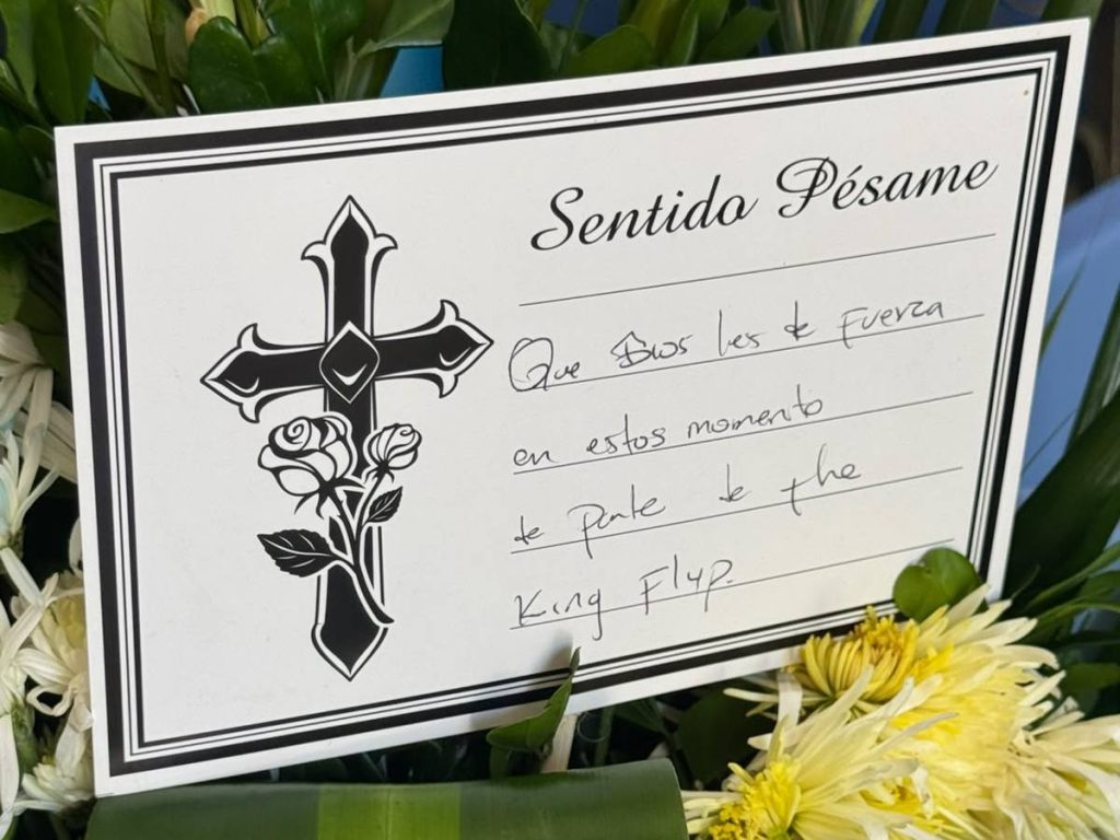 1. Seguidores, músicos y creadores de contenido han expresado su solidaridad con la familia de Komanche, quien será despedido en San Sebastián.