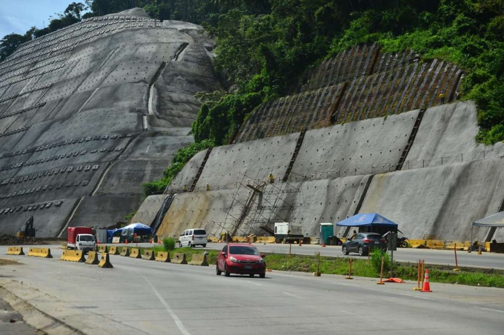 5. La ampliación de la carretera Los Chorros comprende 14.7 kilómetros desde Las Delicias hasta el desvío de San Juan Opico.