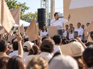 El inicio de la propaganda electoral en El Salvador se fundamenta en el artículo 81 de la Constitución y los artículos 172 y 175 del Código Electoral.
