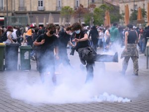 protestas-francia-estudiantes