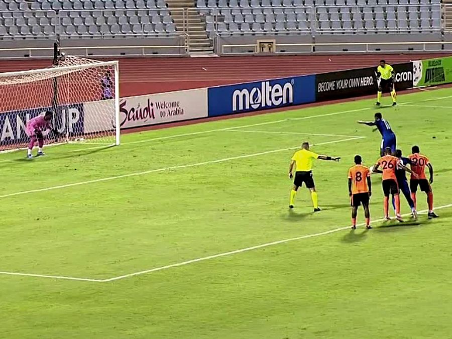 reid sando penal viral caribean cup 2026 fabian taboada relato video viral reaccion sensacion robbie ruud