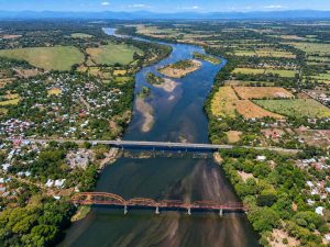 El Salvador impulsa proyectos para proteger la cuenca del Río Lempa