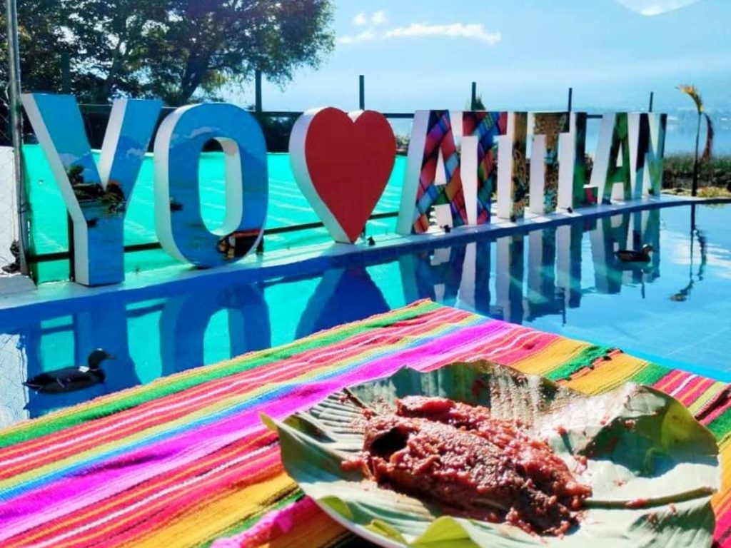 El patín es una de las preparaciones más representativas de Santiago Atitlán y forma parte de la tradición culinaria tz'utujil.