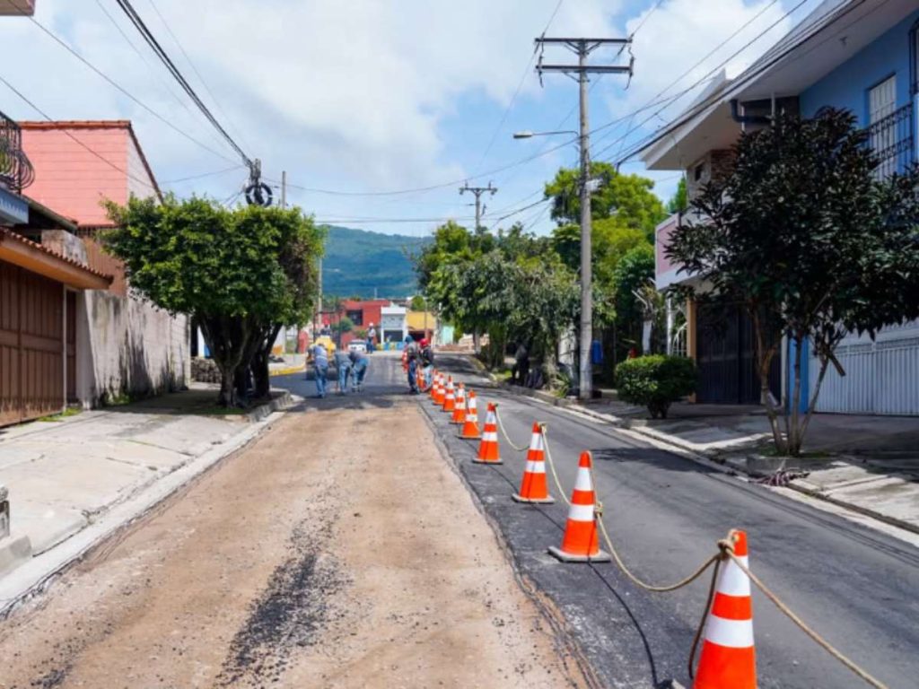 santa tecla-construccion