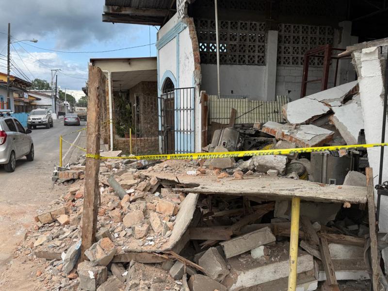 Panamá no registra fallecidos por el fuerte movimiento sísmico, aunque las autoridades continúan evaluando los daños.