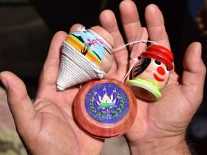 trompo-yoyo-capirucho